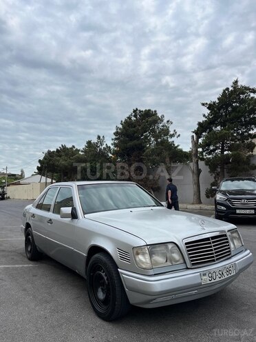 Mercedes E 300 d 1993, 333,333 km - 3.0 l - Bakı