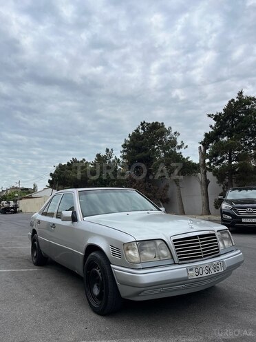 Mercedes E 300 d 1993, 333,333 km - 3.0 l - Bakı