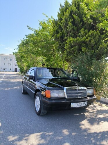 Mercedes 190 1993, 403,512 km - 2.0 l - Bakı