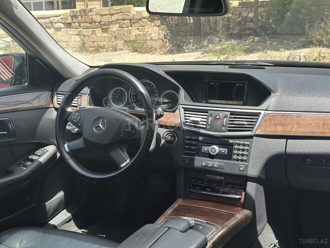 Mercedes E 300 2012, 241,000 km - 3.0 l - Bakı