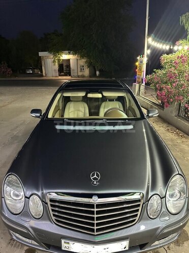 Mercedes E 280-3