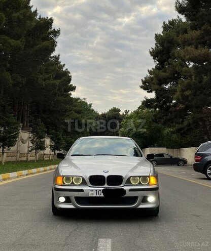 BMW 525 2000, 318,450 km - 2.5 l - Bakı