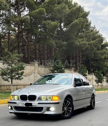 BMW 525 2000, 318,450 km - 2.5 l - Bakı