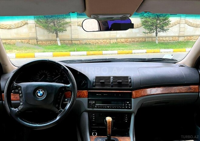 BMW 525 2000, 318,450 km - 2.5 l - Bakı