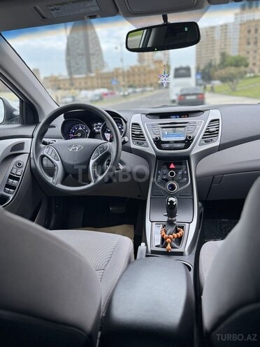 Hyundai Elantra 2015, 38,336 km - 1.8 l - Bakı