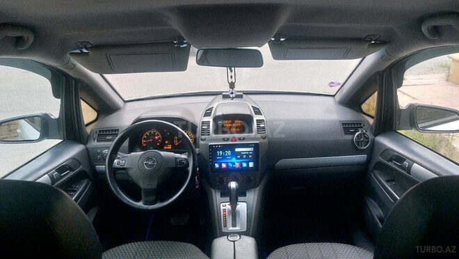 Opel Zafira 2006, 256,000 km - 2.2 l - Bakı