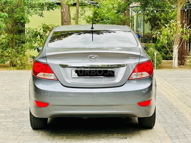 Hyundai Accent 2014, 195,000 km - 1.4 л - Bakı