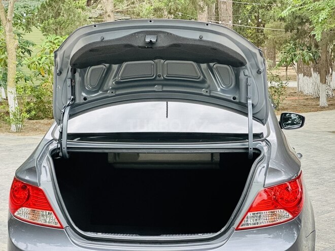 Hyundai Accent 2014, 195,000 km - 1.4 л - Bakı
