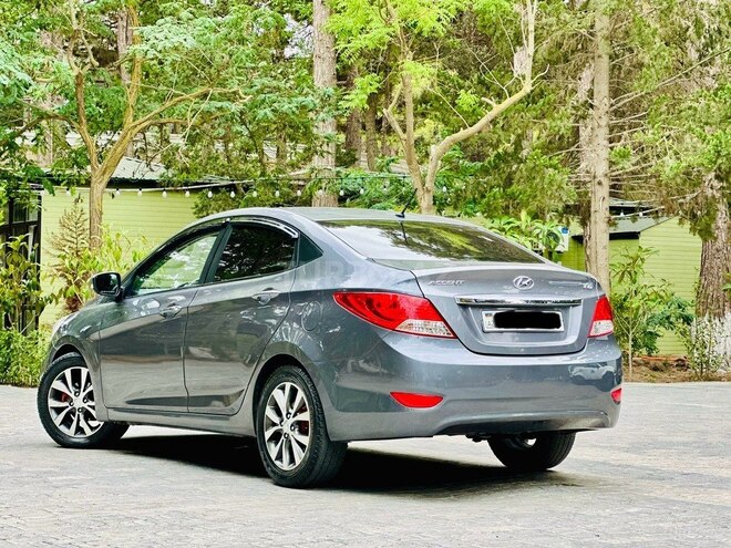 Hyundai Accent 2014, 195,000 km - 1.4 л - Bakı