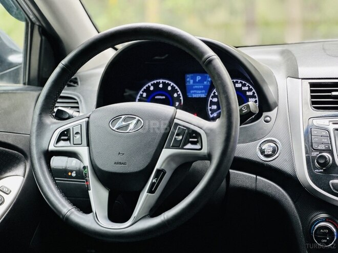 Hyundai Accent 2014, 195,000 km - 1.4 л - Bakı