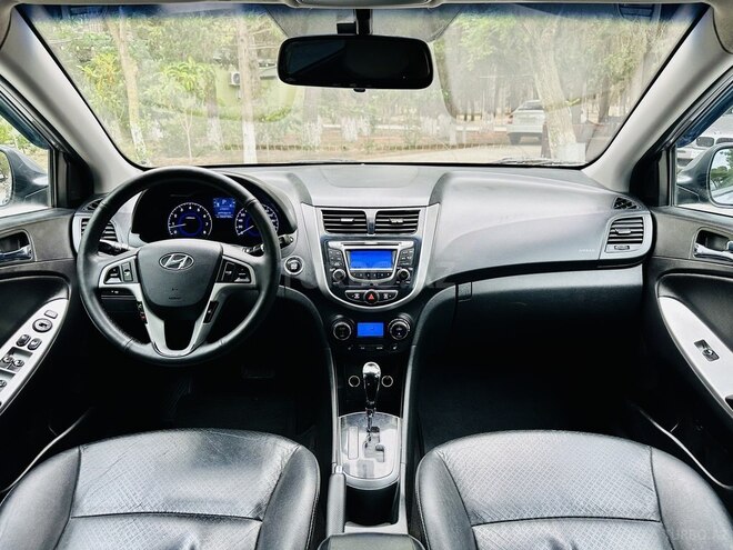 Hyundai Accent 2014, 195,000 km - 1.4 л - Bakı