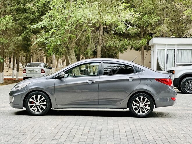 Hyundai Accent 2014, 195,000 km - 1.4 л - Bakı