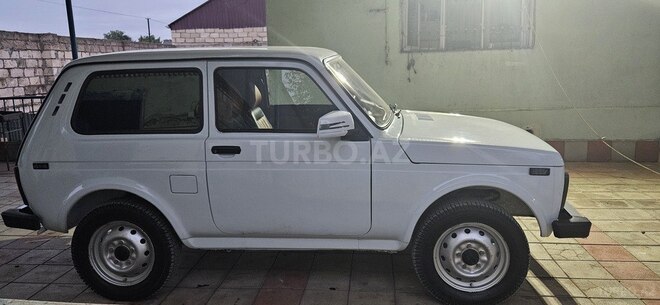 LADA (VAZ) Niva 2010, 200,000 km - 1.7 l - Bakı