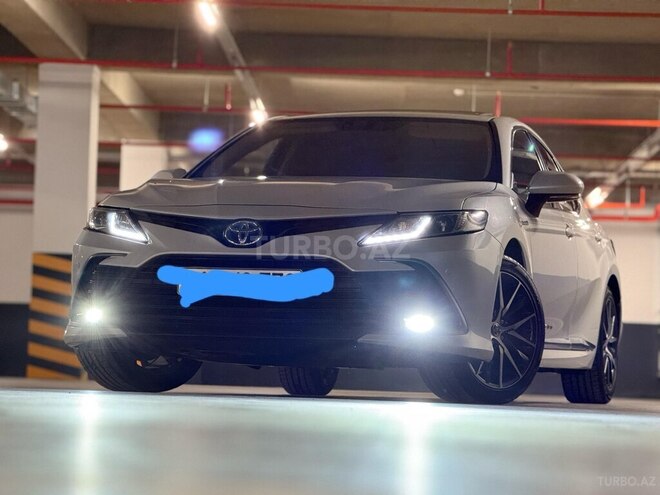 Toyota Camry-3