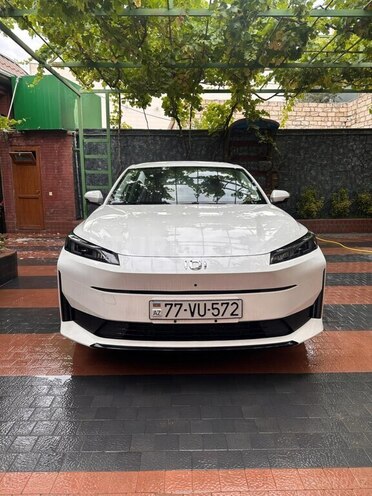 Changan Qiyuan A05 2025, 0 km - 1.5 л - Bakı