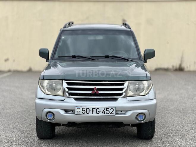 Mitsubishi Pajero io 2002, 322,000 km - 2.0 л - Sumqayıt