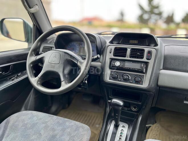 Mitsubishi Pajero io 2002, 322,000 km - 2.0 л - Sumqayıt