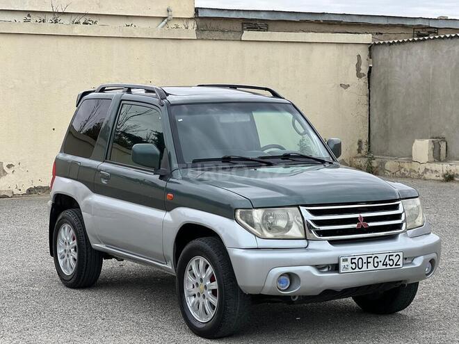 Mitsubishi Pajero io 2002, 322,000 km - 2.0 л - Sumqayıt