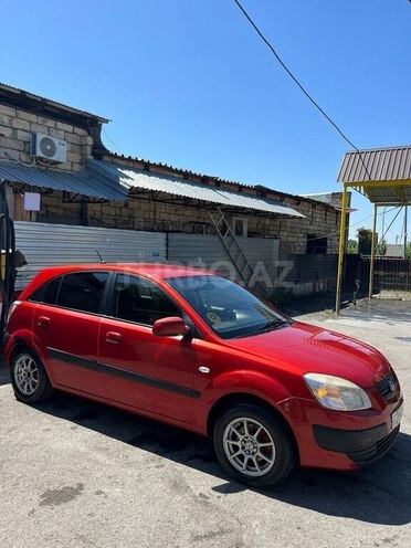 Kia Rio 2009, 250,000 km - 1.5 l - Qəbələ