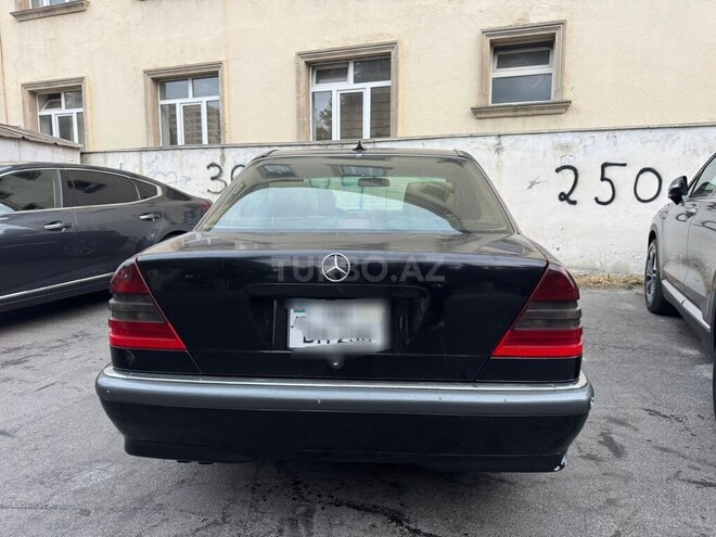 Mercedes C 230 1999, 240,000 km - 2.3 l - Bakı