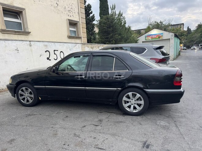 Mercedes C 230 1999, 240,000 km - 2.3 l - Bakı