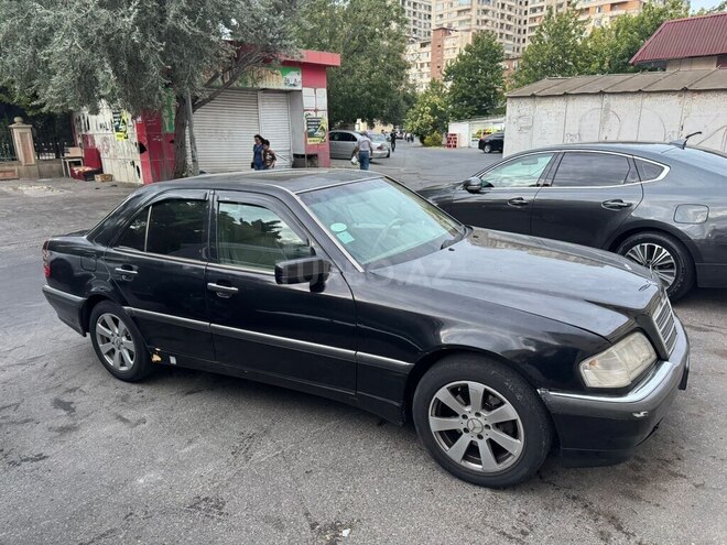 Mercedes C 230 1999, 240,000 km - 2.3 l - Bakı