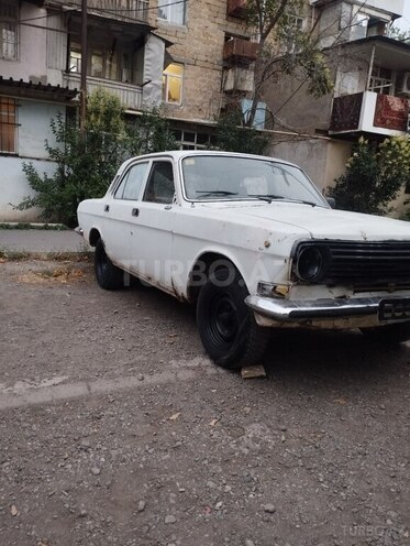 GAZ 24 1988, 57,742 km - 2.4 l - Gəncə