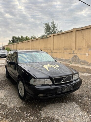 Volvo  1999, 154,554 km - 2.0 l - Bakı