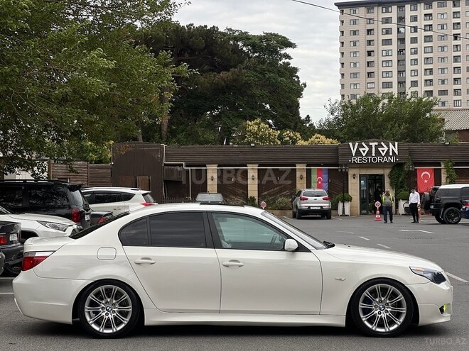 BMW 525 2005, 297,548 km - 2.5 l - Bakı