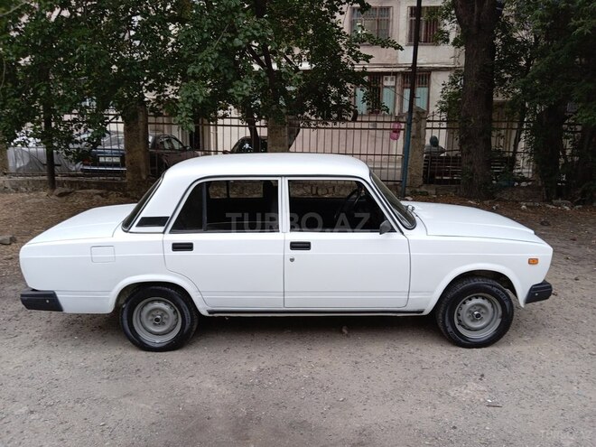 LADA (VAZ) 2107 2009, 80,000 km - 1.6 l - Bakı