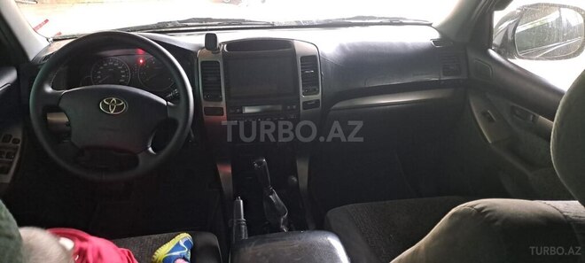 Toyota Land Cruiser Prado 2005, 320,000 km - 2.7 l - Tovuz