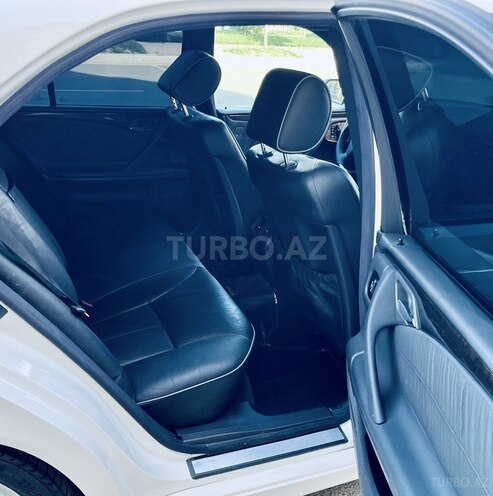 Mercedes E 320 2000, 194,000 km - 3.2 l - Bakı