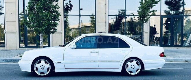 Mercedes E 320 2000, 194,000 km - 3.2 l - Bakı