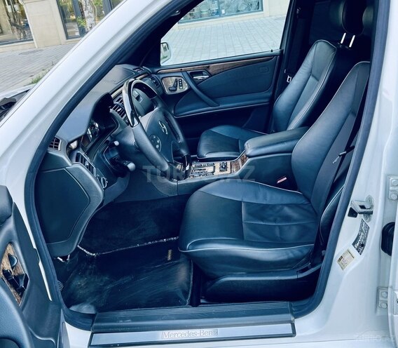 Mercedes E 320 2000, 194,000 km - 3.2 l - Bakı