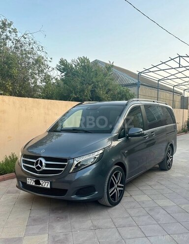 Mercedes V 220 2017, 165,000 km - 2.2 л - Bakı