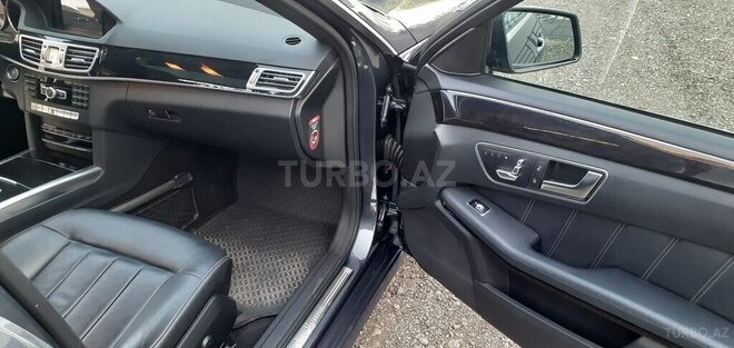 Mercedes E 220 d 2014, 286,000 km - 2.2 л - Bakı