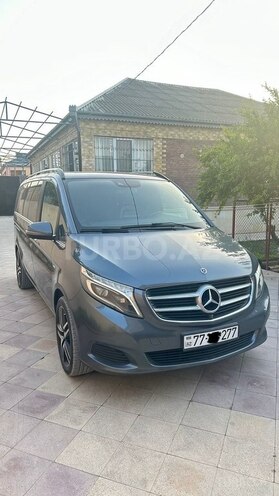 Mercedes V 220 2017, 165,000 km - 2.2 л - Bakı