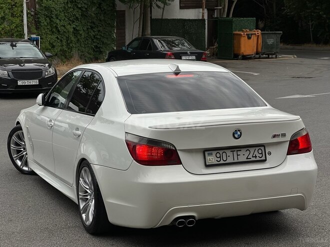 BMW 525 2005, 297,548 km - 2.5 l - Bakı