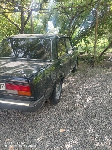 LADA (VAZ) 2107 2005, 60,000 km - 1.3 л - Salyan