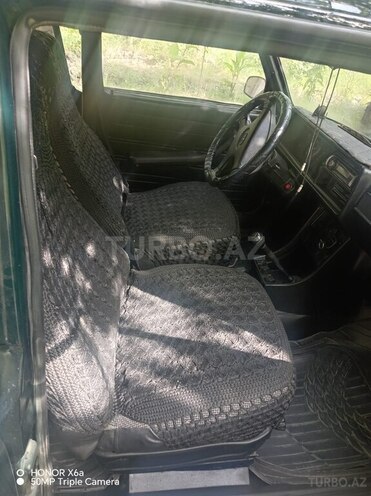 LADA (VAZ) 2107 2005, 60,000 km - 1.3 л - Salyan