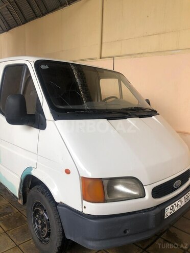 Ford Transit 2000, 284,000 km - 2.4 л - Gəncə