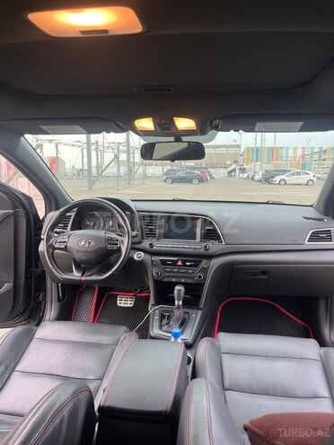 Hyundai Elantra 2017, 123,443 km - 1.6 l - Bakı