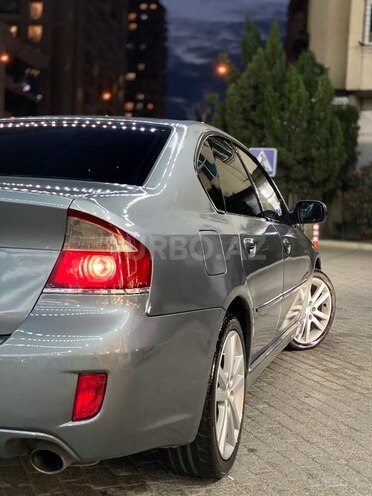 Subaru Legacy-4
