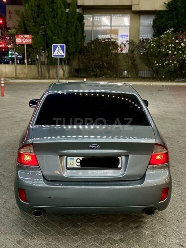 Subaru Legacy-5