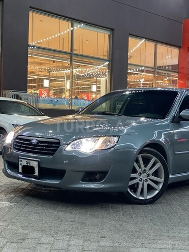 Subaru Legacy-11