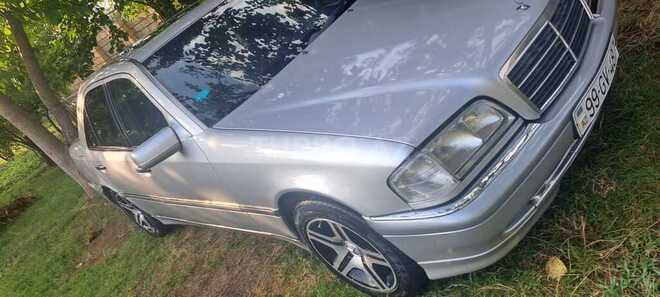 Mercedes C 230 1999, 383,733 km - 2.3 л - Şəki