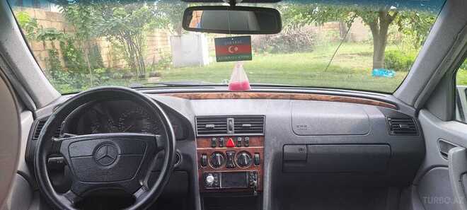 Mercedes C 230 1999, 383,733 km - 2.3 л - Şəki