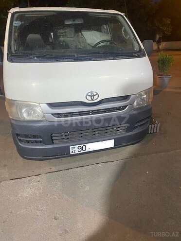 Toyota HiAce 2008, 200,000 km - 2.7 л - Quba