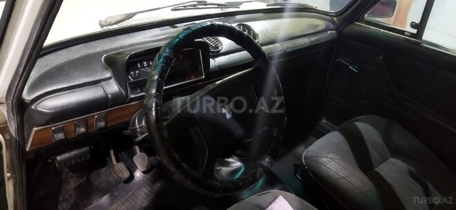 LADA (VAZ) 21011 1976, 95,000 km - 1.3 l - Quba