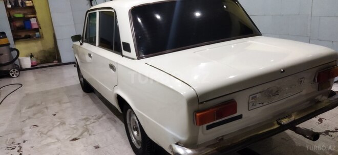 LADA (VAZ) 21011 1976, 95,000 km - 1.3 l - Quba
